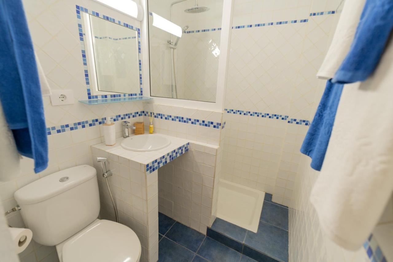 6-Bed Mixed Dormitory Room,1771286058:JPEG